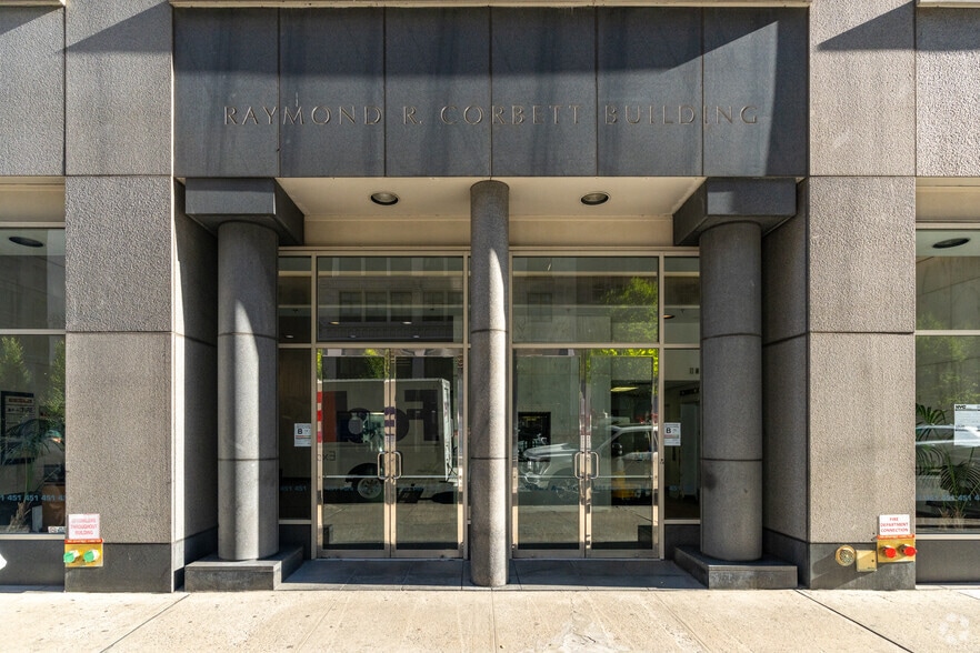 More Photos Of 451 Park Ave S, New York Office For Lease