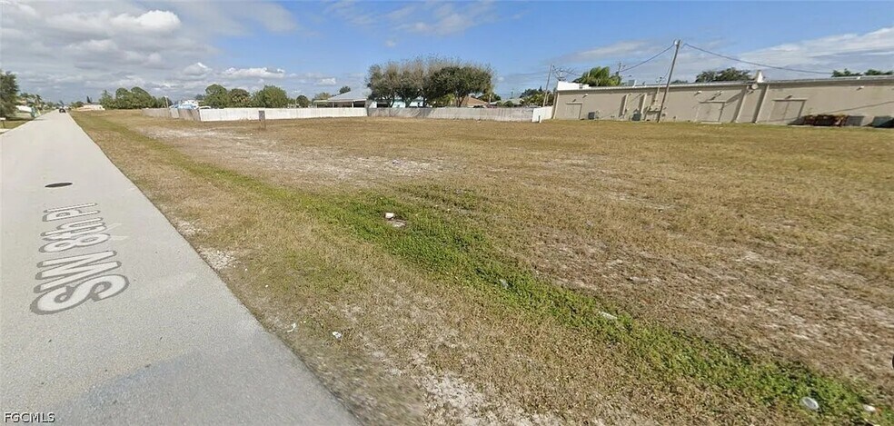 More Photos Of 3811 SW 8th Pl, Cape Coral Land For Sale