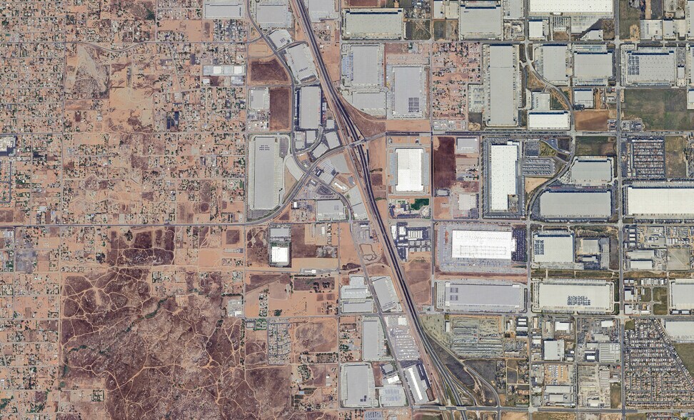 More Photos Of SW Corner of Cajalco Rd and Seaton Ave, Perris Warehouse For Lease