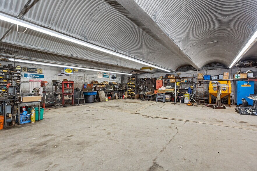 More Photos Of 307 Paterson Ave, East Rutherford Auto Repair For Sale