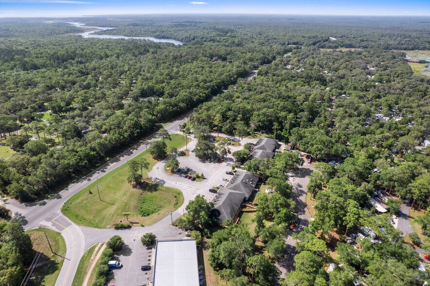 More Photos Of 14100 N Highway 19, Salt Springs Storefront Retail Office For Lease