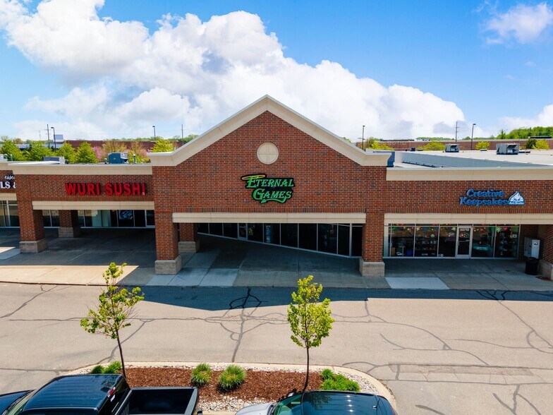 More Photos Of 50700-50870 Gratiot Ave, Chesterfield Unknown For Lease