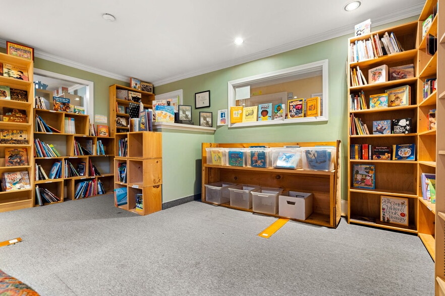 More Photos Of 504 Main St, Medfield Office For Sale