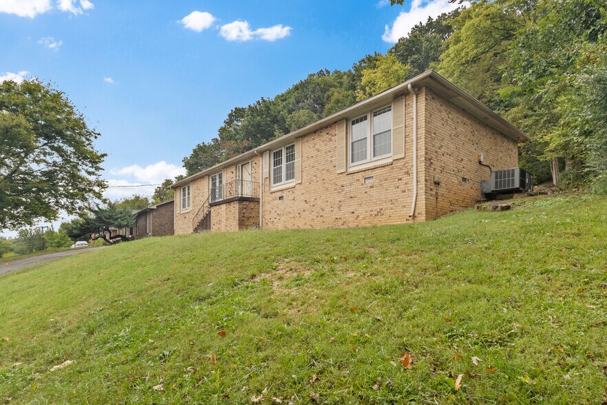 More Photos Of , Nashville Multifamily For Sale