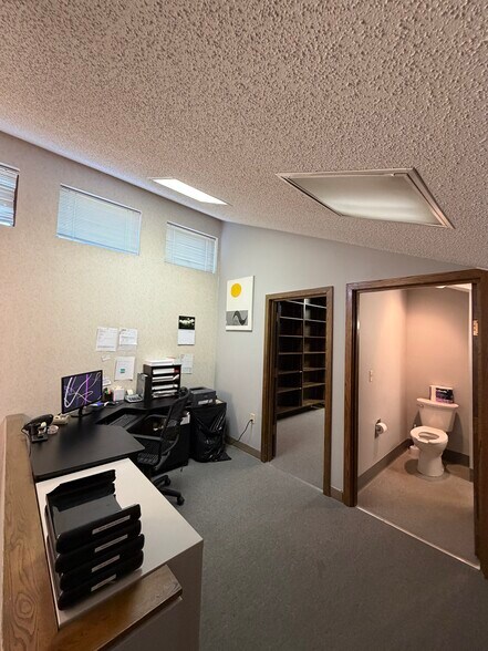 More Photos Of 3500 W Market St, Akron Medical For Sale