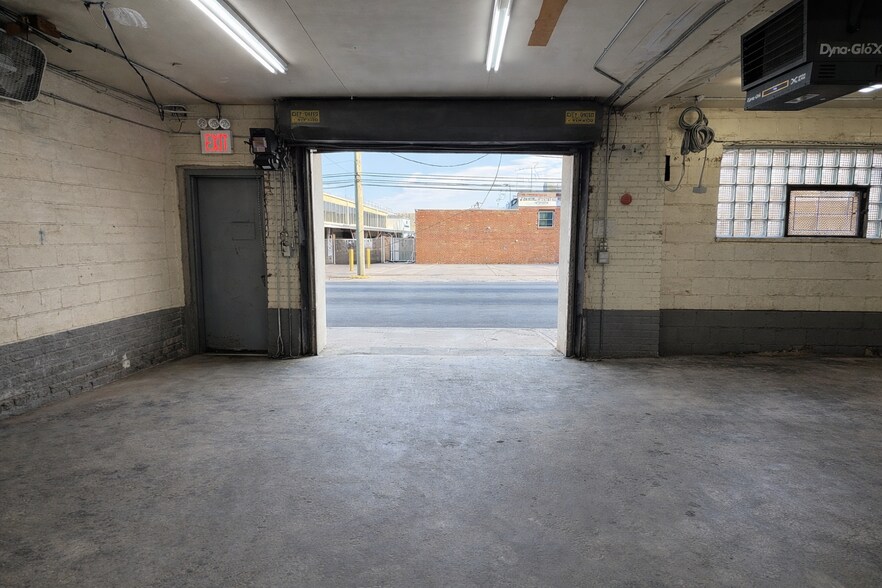 More Photos Of 12911 18th Ave, College Point Manufacturing For Lease