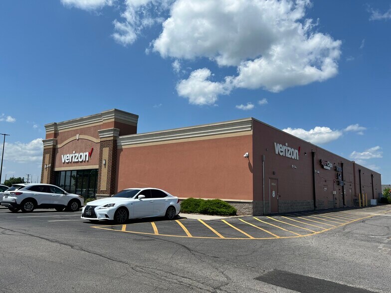 Primary Photo Of 900 N Kinzie Ave, Bradley Unknown For Lease