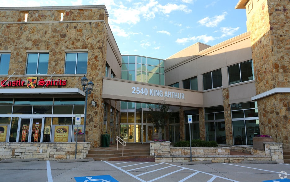 More Photos Of 2540 King Arthur Blvd, Lewisville Unknown For Lease