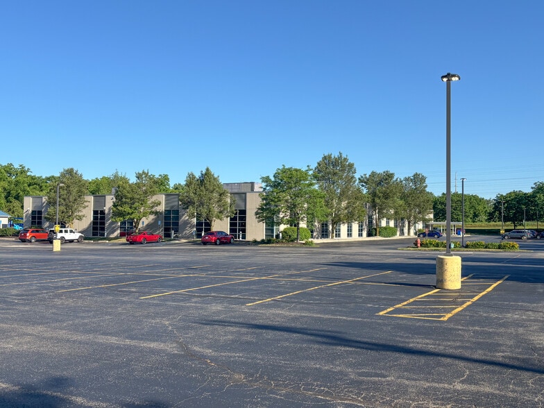 More Photos Of 3355 Walker Ave NW, Grand Rapids Office For Lease