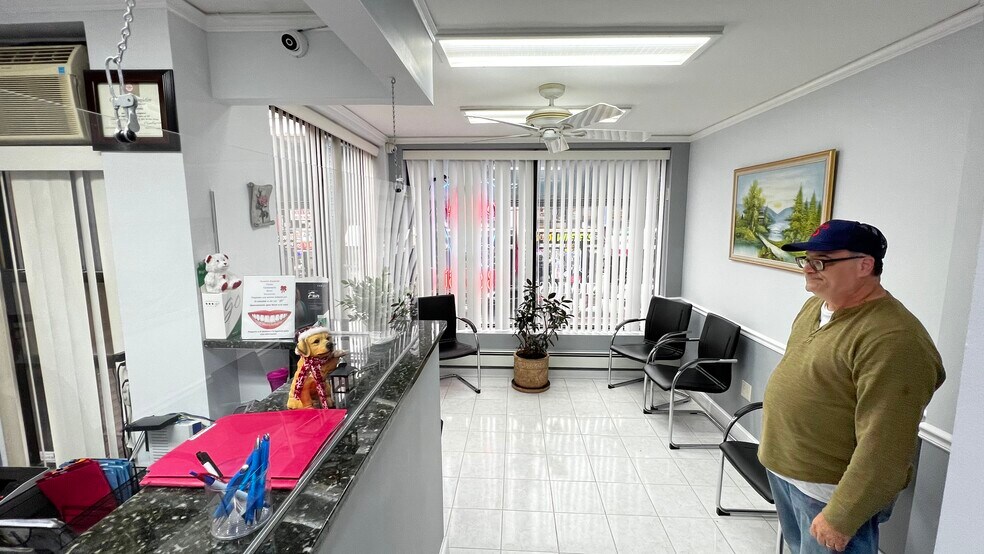 More Photos Of 88-20 Roosevelt Ave, Jackson Heights Storefront For Sale