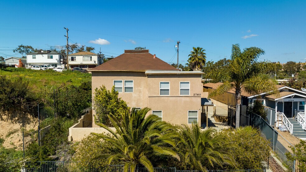 More Photos Of 2760-2762 Market St, San Diego Apartments For Sale