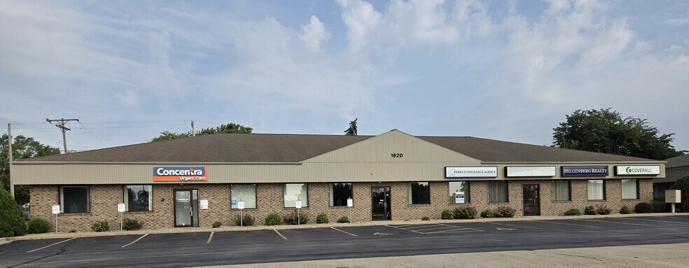 Primary Photo Of 1620 S Ashland Ave, Green Bay Medical For Lease