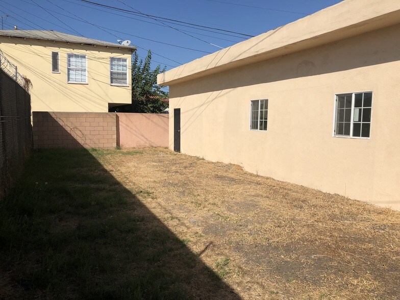 More Photos Of 7511 State St, Huntington Park Medical For Lease