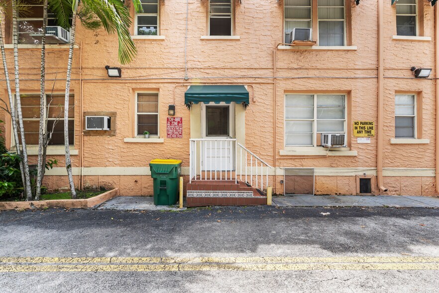 More Photos Of 3409 S Le Jeune Rd, Coral Gables Apartments For Sale