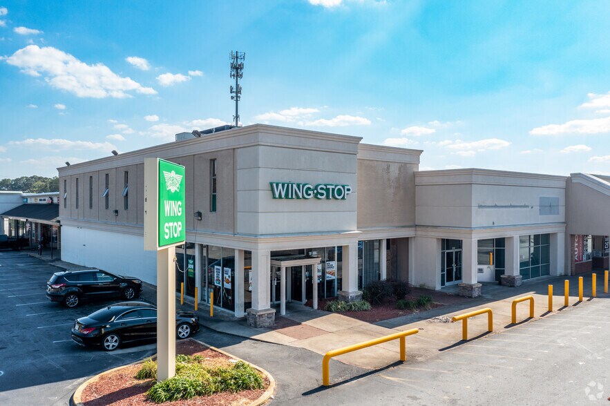 Primary Photo Of 3435-3553 Memorial Dr, Decatur Storefront For Lease