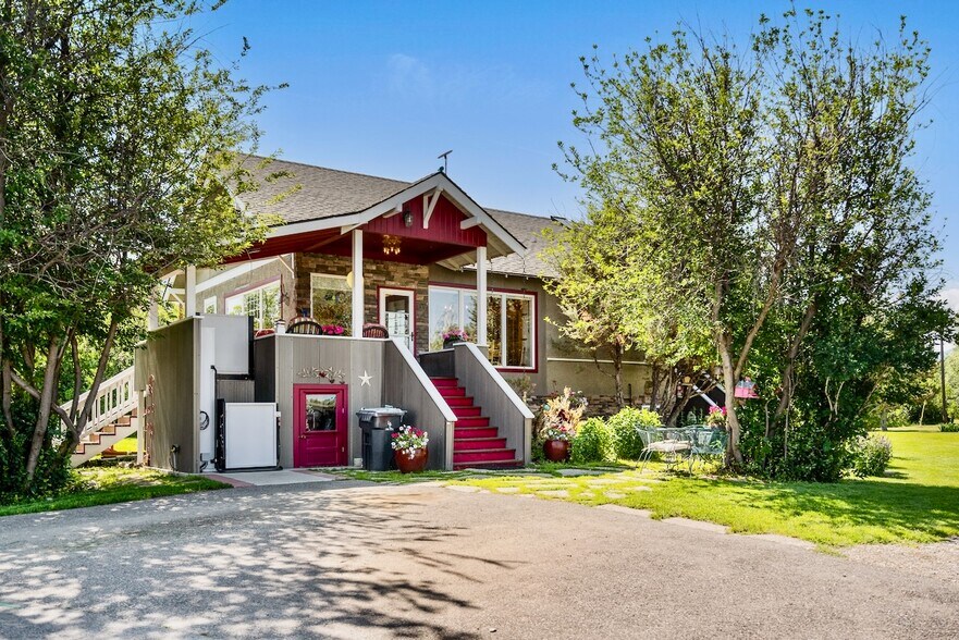 More Photos Of 76413 Gallatin Road, Gallatin Gateway Land For Sale