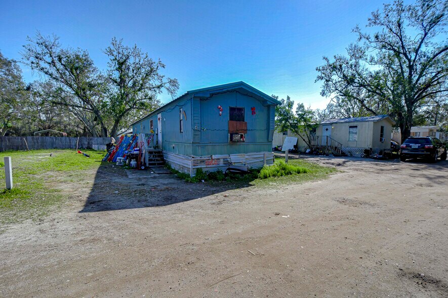 More Photos Of 425 18th St SE, Ruskin Manufactured Housing Mobile Home Park For Sale