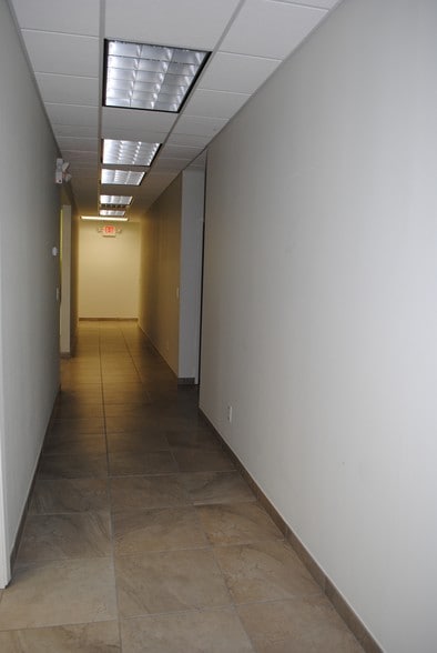 More Photos Of 108 Martin Ct, Trinity Office For Sale