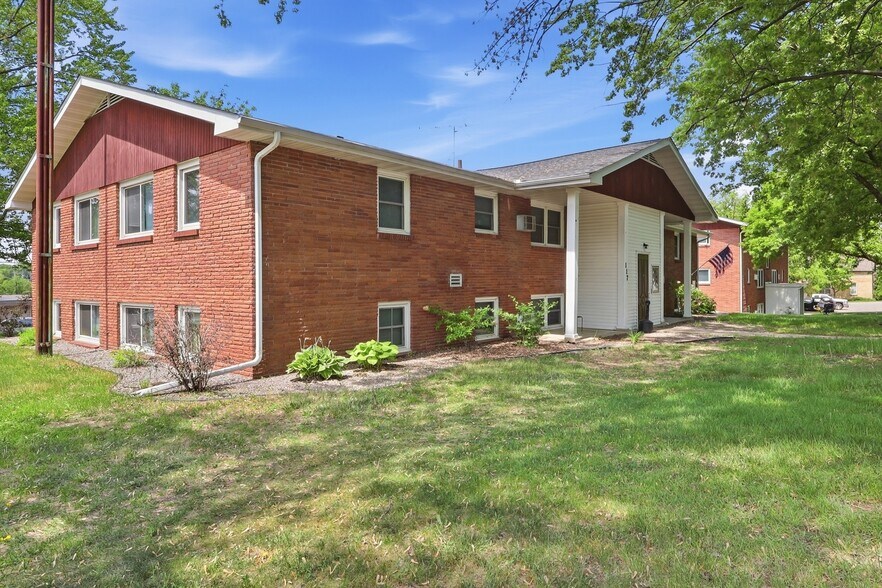Primary Photo Of 107 3rd Ave S, Sauk Rapids Multifamily For Sale
