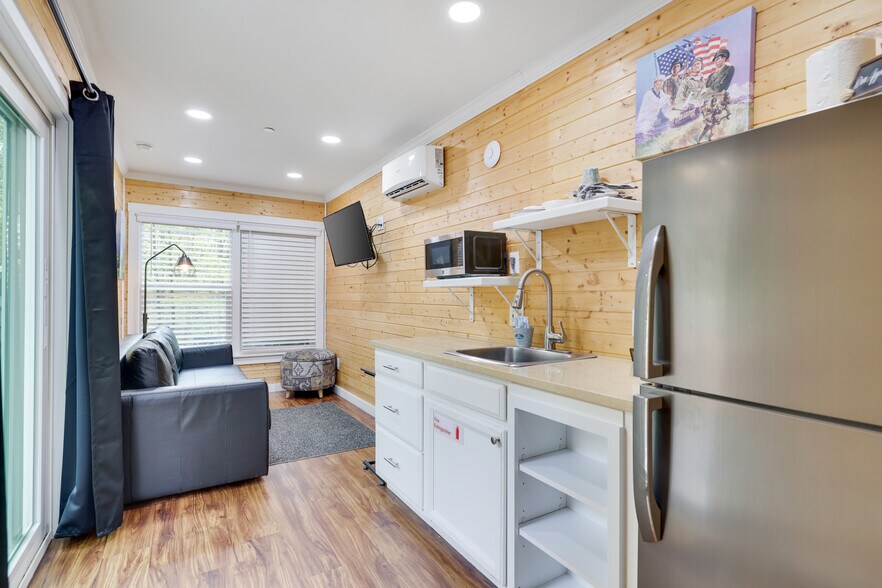 More Photos Of 2624 State Route 534, Albrightsville Hotel For Sale