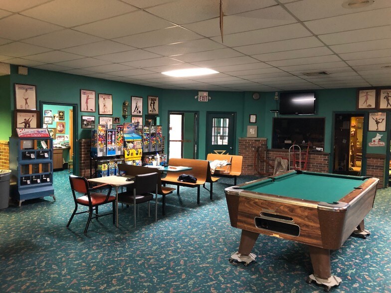 More Photos Of 290 S High St, Cortland Skating Rink For Sale