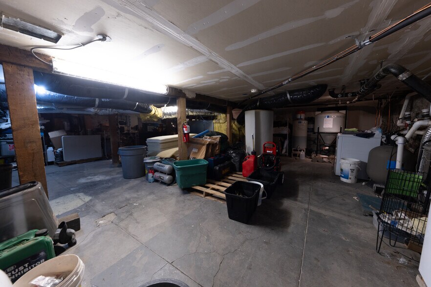 More Photos Of 418 Cheney St, Reno Office For Sale