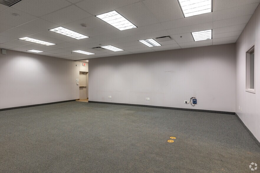 More Photos Of 8620 TX-191, Odessa Warehouse For Sale