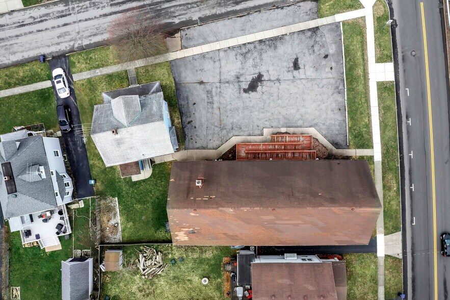 More Photos Of 646 Cayuga Dr, Niagara Falls Religious Facility For Sale