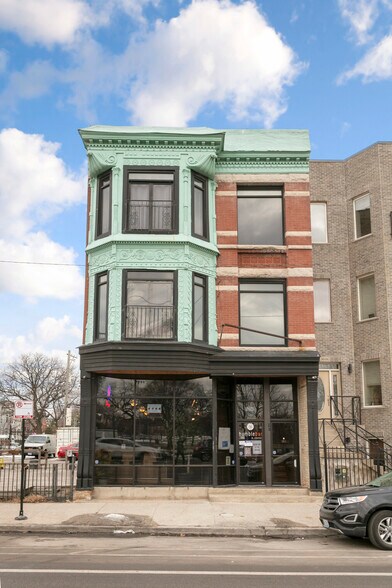 More Photos Of 3018-3022 W North Ave, Chicago Apartments For Sale