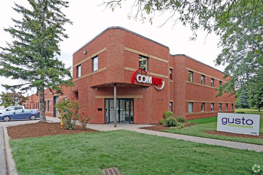 More Photos Of 2191 Thurston Dr, Ottawa Flex For Lease