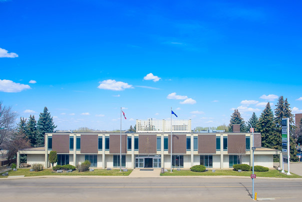 Primary Photo Of 770 6th St SW, Medicine Hat Office For Lease