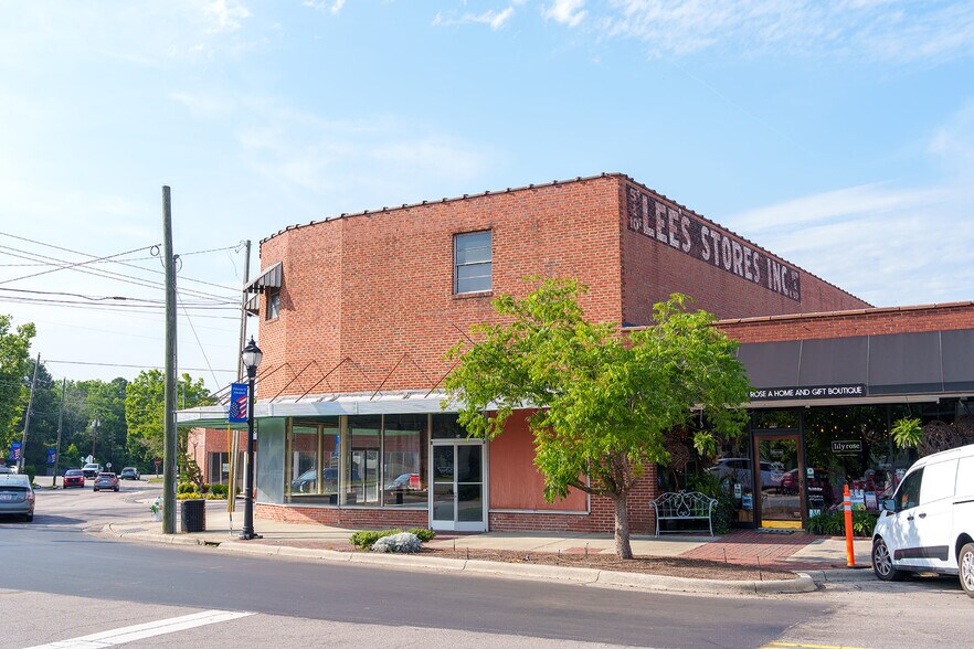 More Photos Of 124 W Main St, Aberdeen Storefront Retail Residential For Sale