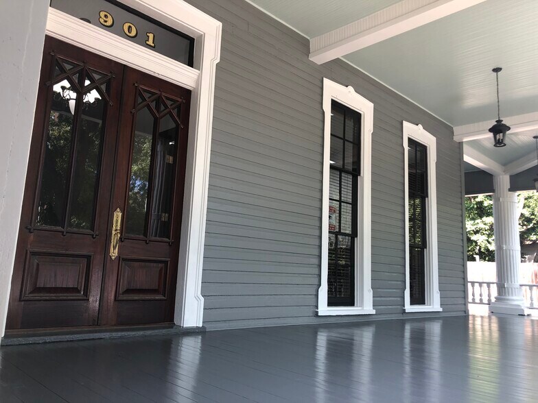 More Photos Of 901 Mason St, San Antonio Office For Lease