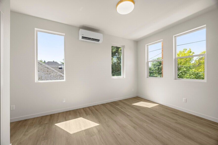 More Photos Of 5860 N Missouri Ave, Portland Apartments For Sale