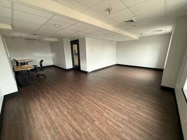 More Photos Of 338 Broadway St, Cape Girardeau Office For Lease