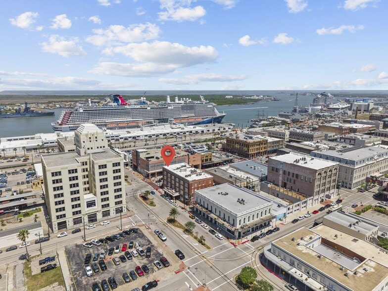 More Photos Of 202 25th St, Galveston Restaurant For Sale