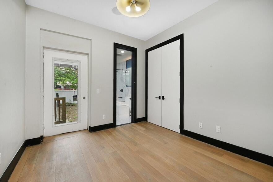 More Photos Of 208 15th St, Jersey City Apartments For Sale