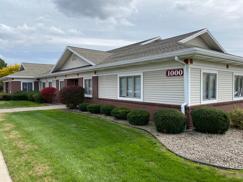 More Photos Of 2300 Buffalo Rd, Gates Medical For Lease