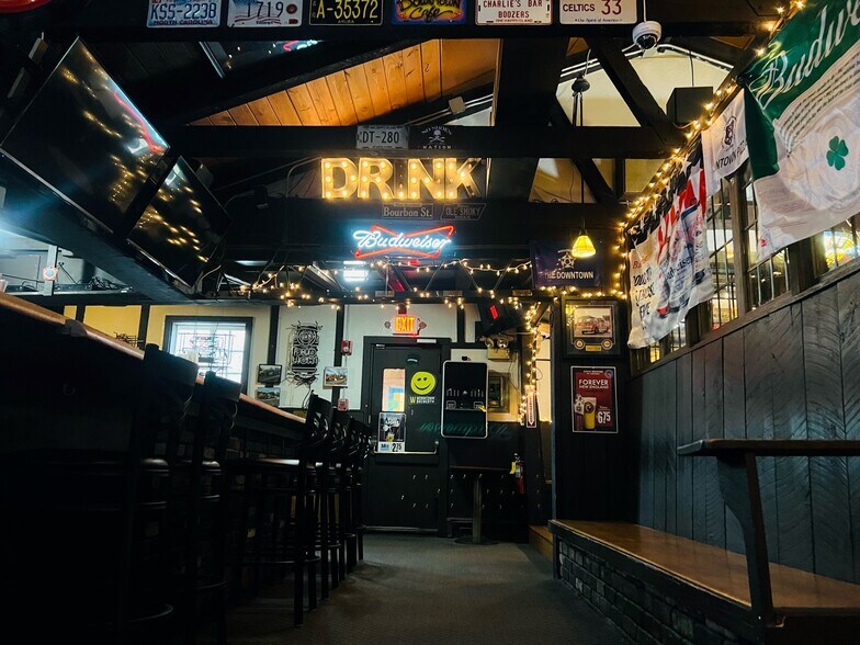 More Photos Of 292 W Main St, Norton Restaurant For Sale