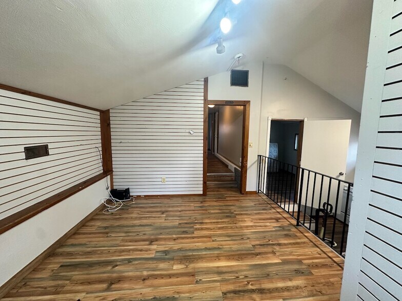 More Photos Of 47 W Bridge St, Oswego Storefront Retail Residential For Sale