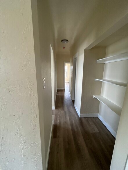More Photos Of 1506 W 36th St, Los Angeles Apartments For Sale
