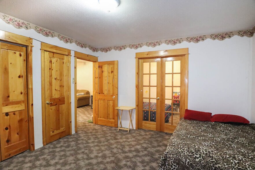 More Photos Of 16 N Main St, Payette Storefront Retail Residential For Sale