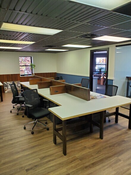 More Photos Of 1501-1515 W Lafayette Blvd, Detroit Manufacturing For Sale
