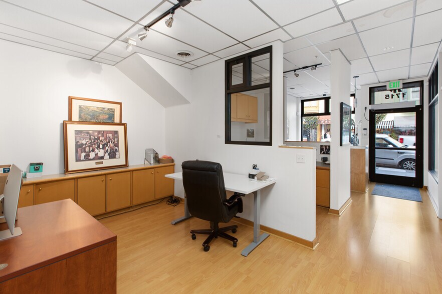 More Photos Of 1715 Polk St, San Francisco Apartments For Sale