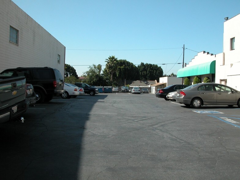 More Photos Of 1252-1278 E Colorado Blvd, Pasadena Loft Creative Space For Lease