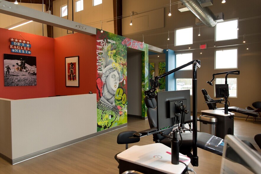 More Photos Of 2005 N Lakeline Blvd, Cedar Park Medical For Sale