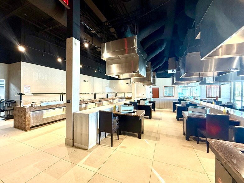 More Photos Of 140 Cypress Edge dr, Saint Johns Restaurant For Sale