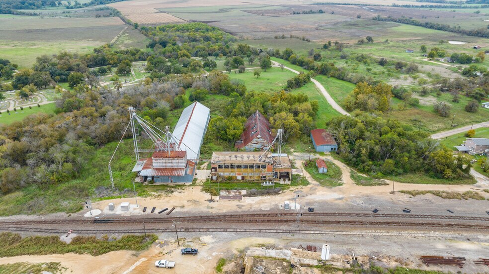 More Photos Of TBD Cedar Street, Cameron Industrial For Sale
