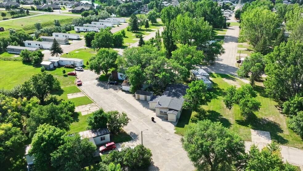 Primary Photo Of 2600 University Ave, Williston Manufactured Housing Mobile Home Park For Sale