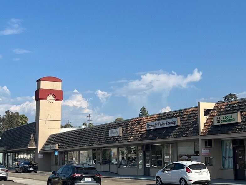 More Photos Of 7097-7147 University Ave, La Mesa Storefront For Lease
